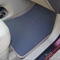 Автомобильные коврики EVA на Toyota Highlander I (2001-2007)