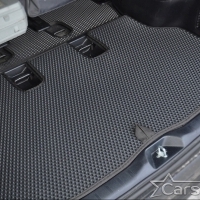 Автомобильные коврики EVA на Toyota Noah-Voxy III пр.руль (2014->)