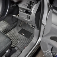 Коврики текстильные на Toyota Estima III пр.руль (2006-2019)